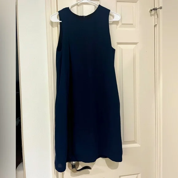 Kenneth Cole Elegant Navy Sleeveless Dress size 2 - Picture 2 of 9